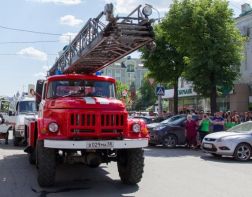 Зареченские пожарные оборудовали ретрогараж