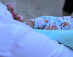 В День зашиты детей в перинатальном центре Пензы первым родился мальчик
