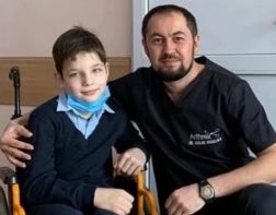 Пензенский врач избавил ребенка от боли, которая мучила его три года