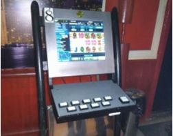 Пензенец поставил игровой автомат в автокомплексе
