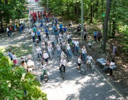 Более 60 пензенцев приняли участие в параде велосипедистов 