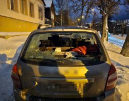 Нетрезвый пензенец повредил два припаркованных автомобиля