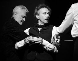 Зареченский ТЮЗ готовит премьеру «Сказки Эдгара Аллана По»