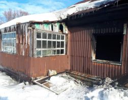 В Бековском районе в своем доме во время пожара погиб местных житель