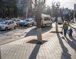 На Шуисте отечественная легковушка сбила 10-летнюю девочку.ВИДЕО 