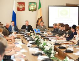 Владимир Подобед стал председателем Общественной палаты региона