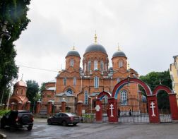 В Успенском соборе пройдет панихида по погибшим Кемерово