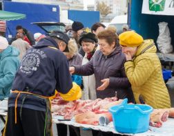 В Пензе разрешили работать ярмаркам и ритуальным салонам