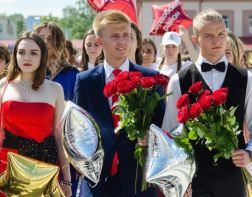 Пензенским выпускникам на время праздника запрещено покидать территорию школы