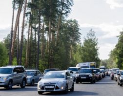 В Заречном на КПП инструкция на досмотр транспорта не влияет