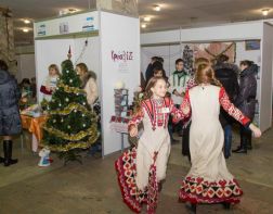 В Пензе открылась новогодняя ярмарка