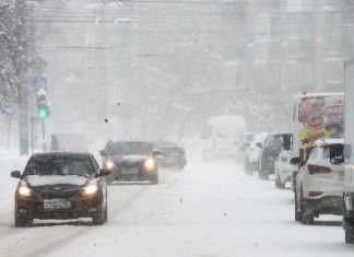﻿Пьяный пензенец во дворе проколол колеса у 25 автомобилей 
