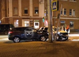 В жесткой аварии в центре Пензы пострадали 5 человек