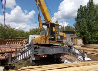 В Пензе во время ремонта крана мужчина упал с высоты 2,5 метра
