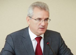 Губернатор Иван Белозерцев вылечился от коронавируса и едет в Москву﻿