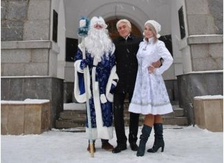 Картинная галерея приглашает на новый год прошлого века