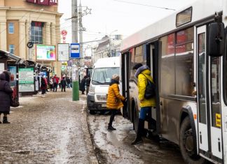 На время проведения Губернаторской елки изменится схема дорожного движения