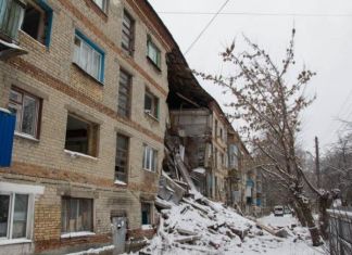 Жители рухнувшего дома на Ударной, 35 получат квартиры в следующем году