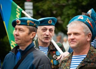 В Заречном отметили День Воздушно-десантных войск