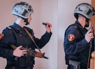 Цыганка с четырьмя детьми заночевала в чужом доме