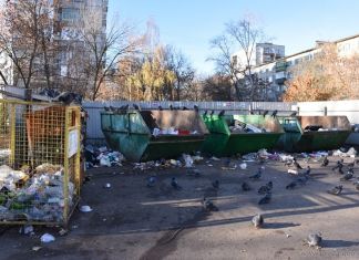 Депутаты предложили расторгнуть договор с регоператором