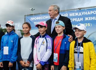В Пензу на открытие международного теннисного турнира приехал Шамиль Тарпищев
