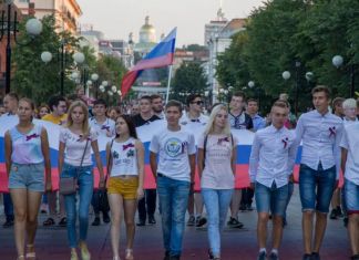 Пензенцам в День России будут раздавать ленточки с триколором