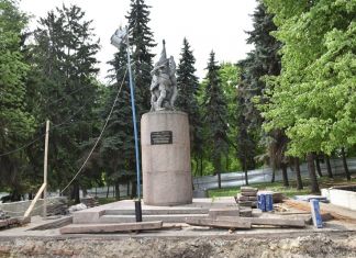 В Пензе приведут в порядок памятник Борцам революции