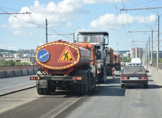 В Пензе ремонт Сурского моста создал проблемы автомобилистам