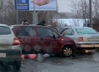 Тройная авария на ГПЗ в Пензе спровоцировала затор на дороге