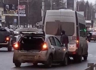 В Пензе «Яндекс. Такси» столкнулось маршруткой