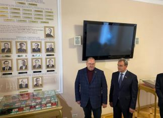 В пензенском Заксобре восполнили историю руководителей региона