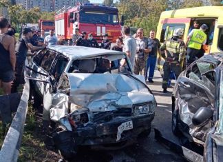 В аварии у ТЦ «Зима» пострадали три человека