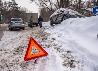 Женщина и ребенок погибли в аварии с грузовиком под Пензой