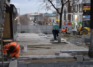 Правую часть верха Московской замостят осенью