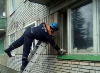 ﻿В Пензе женщина стучала соседям в стену с просьбой о помощи