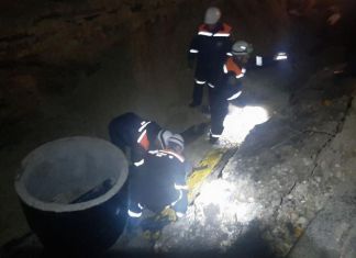 На улице Московской горожанин провалился под землю