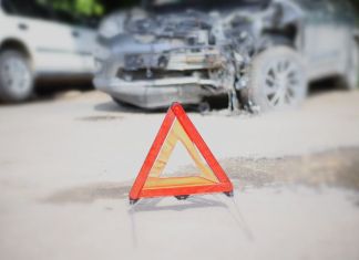 В Пензе машина такси разбилась в аварии 