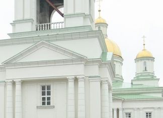 Пензенцы смогут посмотреть пасхальное богослужение в Спасском соборе на YouTube 