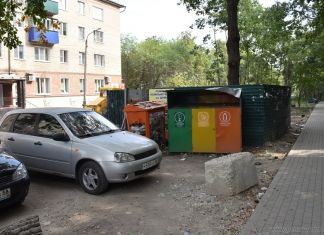 За парковками и мусорками будут следить администрации районов города