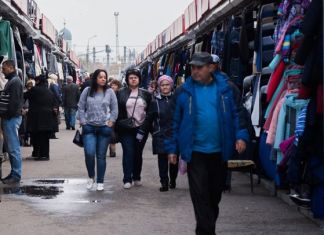 В Пензе вещевой рынок останется на прежнем месте