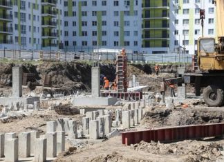 Школу в Лугометрии сдадут раньше срока