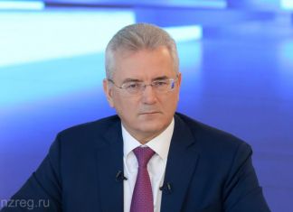Губернатор ответил на вопросы жителей региона в ходе прямой линии
