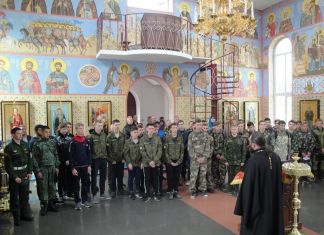 В Заречном почтили память воина-мученика Евгения Родионова