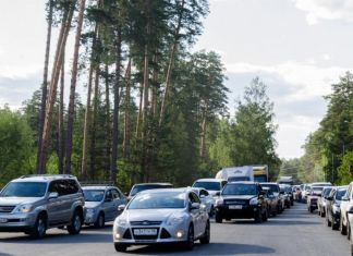В Заречном на КПП инструкция на досмотр транспорта не влияет