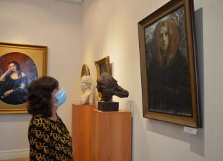 В Картинной галерее открылась выставка «Таинственный мир портрета»
