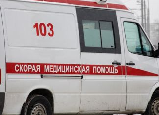 На Тернопольской иномарка сбила женщину с двумя детьми 