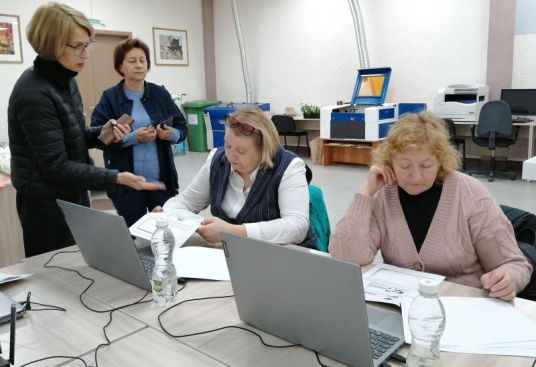 Пенсионеры Заречного участвуют в чемпионате по компьютерному многоборью