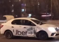 В Пензе на Проспекте Победы произошло ДТП с участием такси﻿
