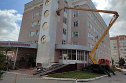 В Пензе обновляют фасад детской поликлиники №6
